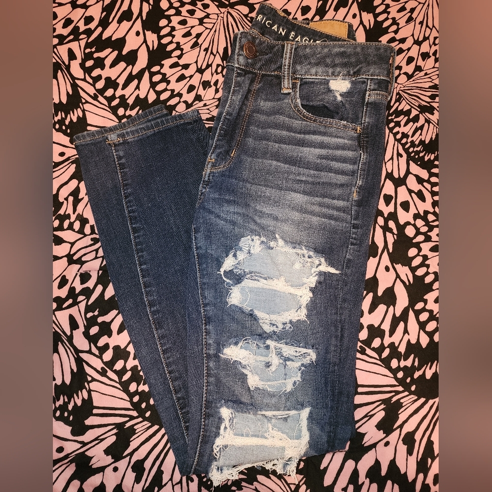 American Eagle Outfitters Women's Ripped Dark Blue Skinny Jeans